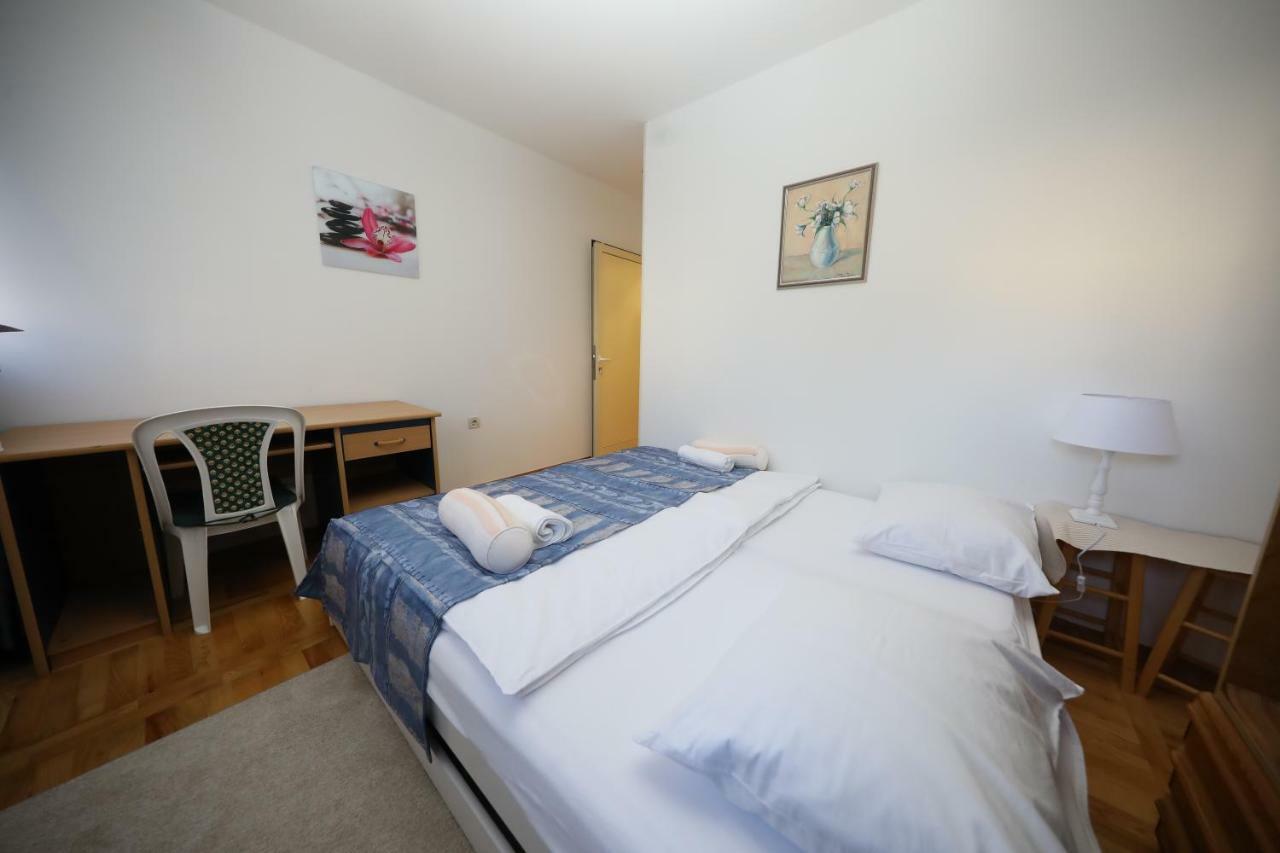 Apartment Riva 扎达尔 外观 照片